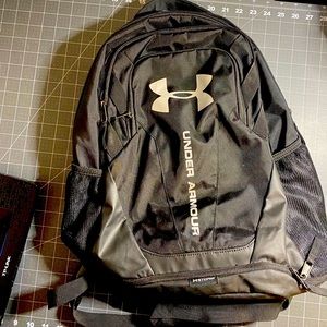 Under Armour Storm Black Back Pack